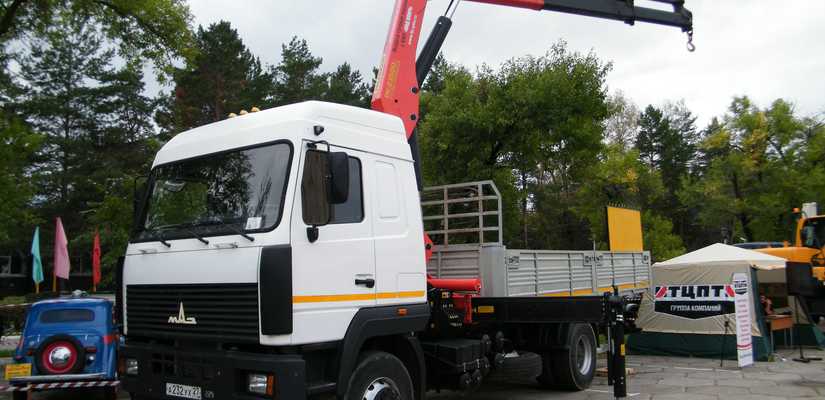 Маз · Hiab 066D-3 CLX