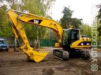 CAT · 320D