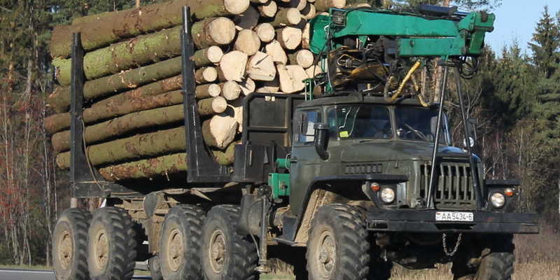 Урал ·  4320 1121 61М