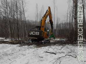 Гусеничный харвестер  · ЛТМ Лесник