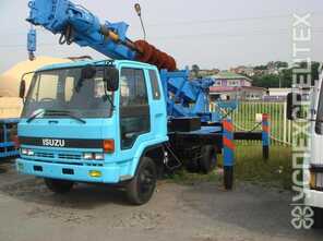 ISUZU ·  FORWARD
