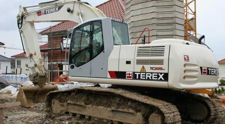 Terex · TC225LC 