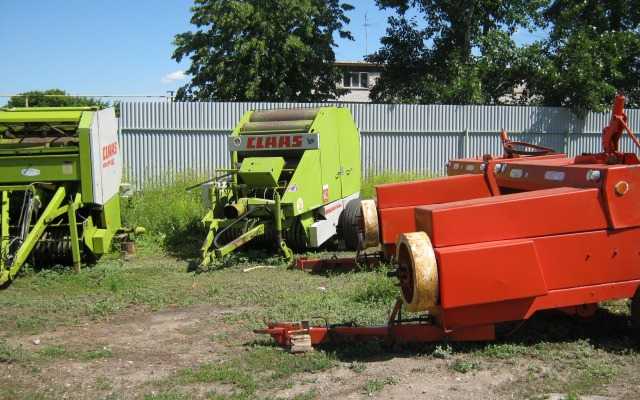 Claas · Rollant 44