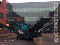 ​Powerscreen  · Warrior 800