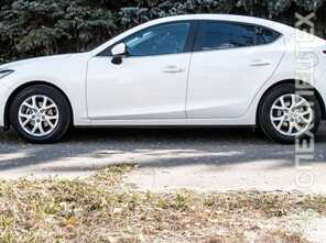 Mazda · 3