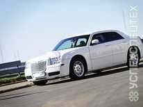 Chrysler · 300C White 