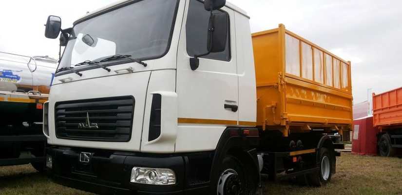 МАЗ · 4571Р2 427 000