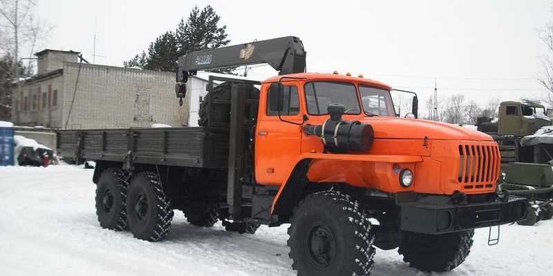 Урал · 4320 1953 72М