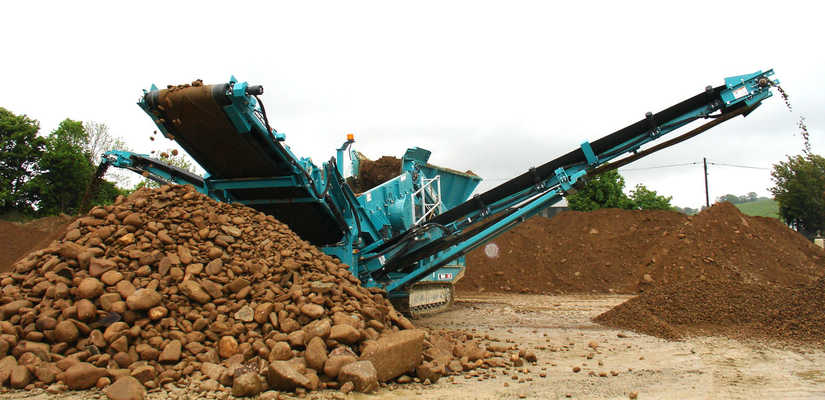 ​Powerscreen  · Warrior 800