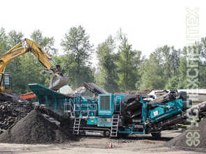 Powerscreen · Trakpactor 320