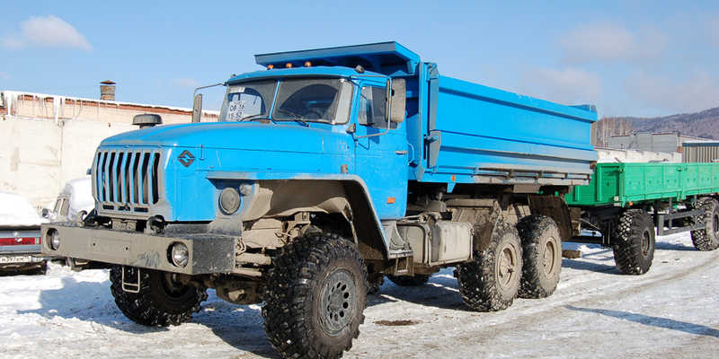 Урал ·  4320 1921 72М