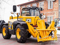 JCB · 533 105