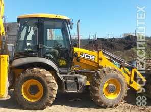 JCB · JS130W