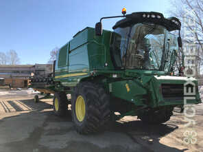 John Deere · W650