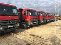 Mercedes-Benz · Actros 3341