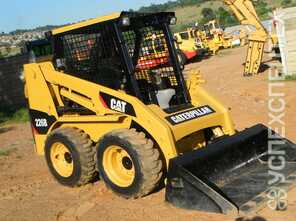 Caterpillar  · Вылет стрелы 14 метров