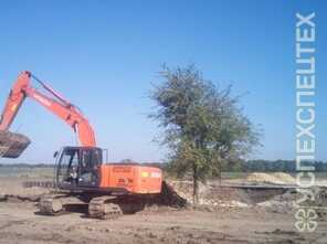 Hitachi  · ZX200 / ZX210