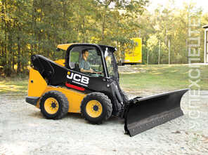 JCB · 300