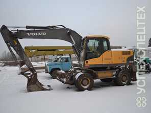 Volvo · Колесный экскаватор