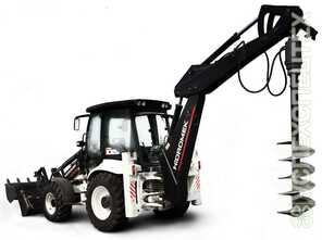 Ямобур на базе экскаватора-погрузчика · 